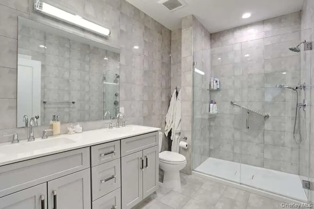 11 Silverwood Circle Suffern NY 10901