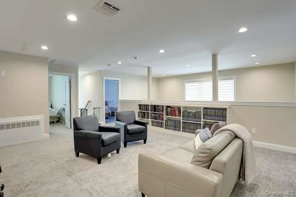 11 Silverwood Circle Suffern NY 10901