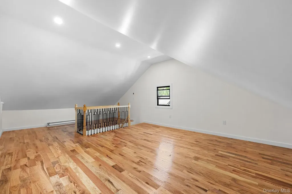 10902 169th Place Jamaica NY 11433
