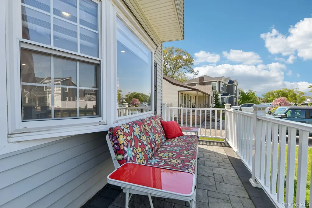 958 Alan Drive Wantagh NY 11793