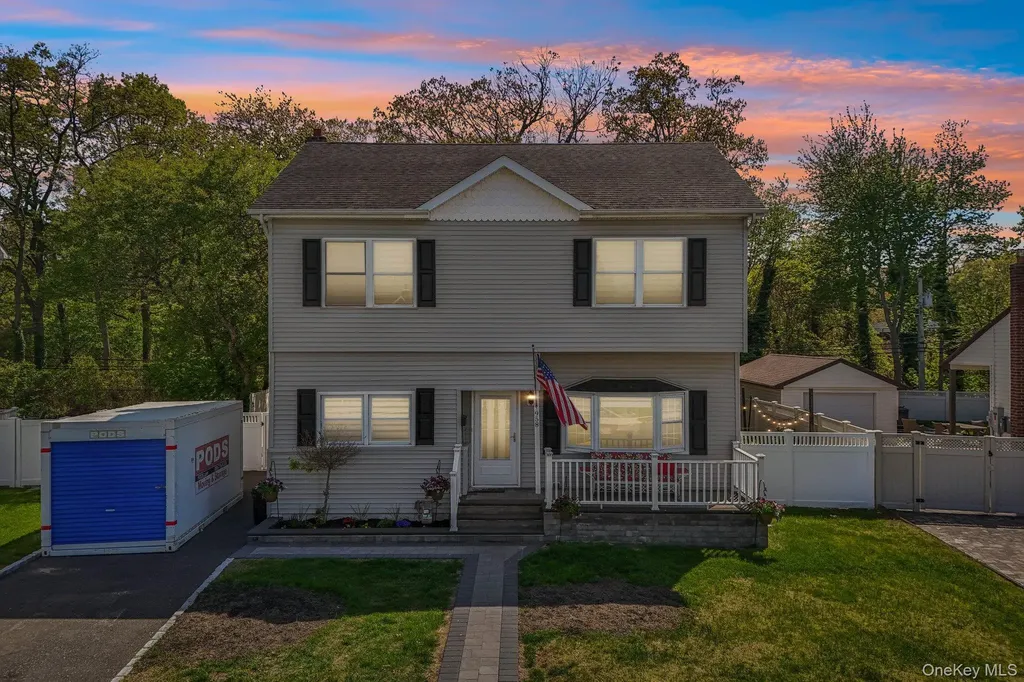 958 Alan Drive Wantagh NY 11793