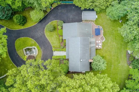 47 Jackson Road Bedford NY 10506