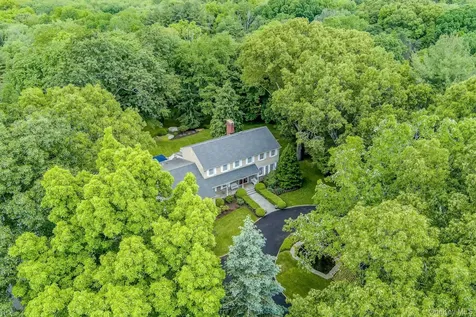 47 Jackson Road Bedford NY 10506
