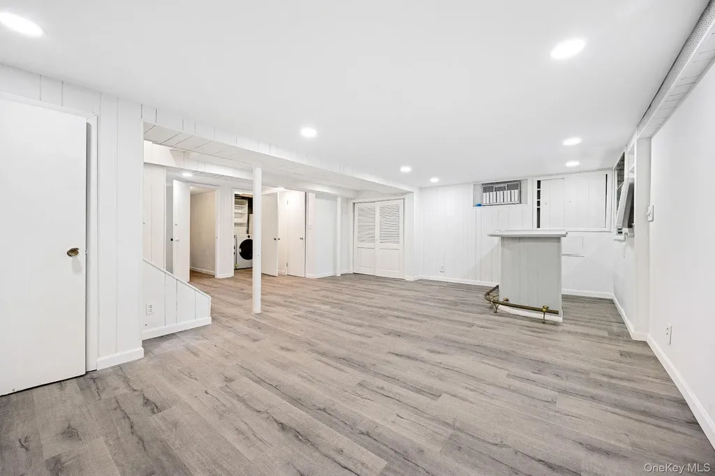 10 River Road Scarsdale NY 10583