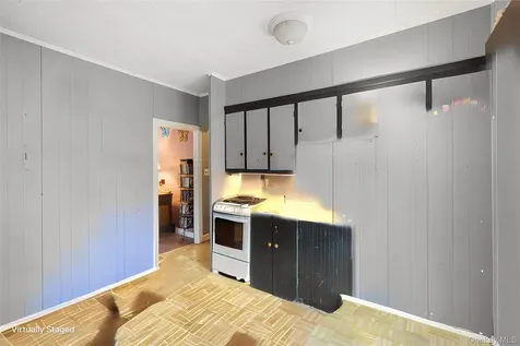 116 Lake Drive Lake Peekskill NY 10537