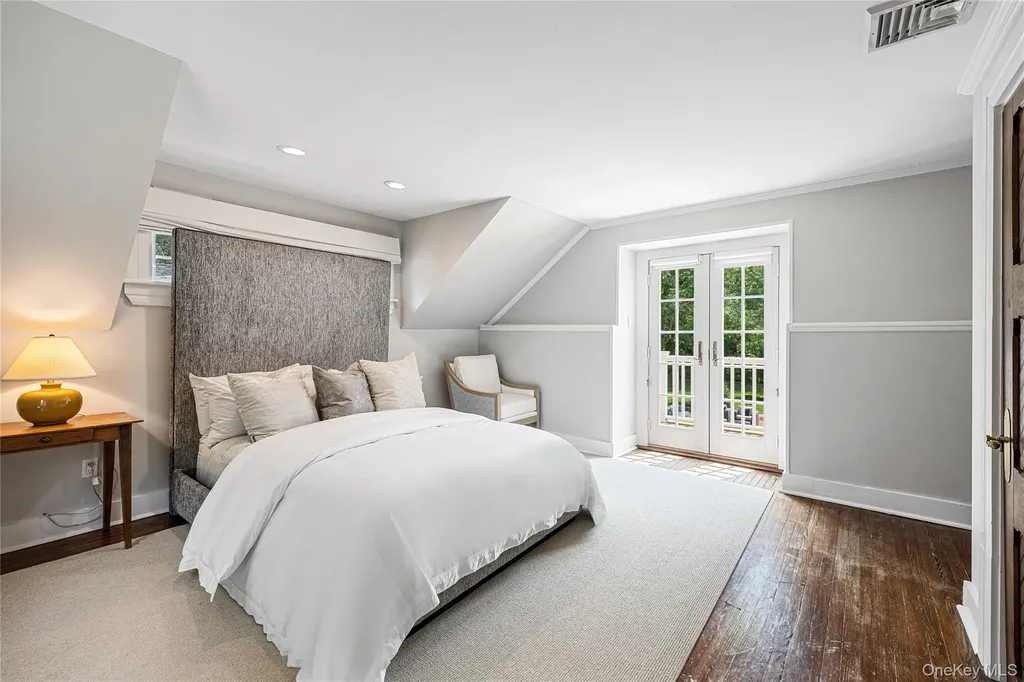 92 Beach Lane Westhampton Beach NY 11978