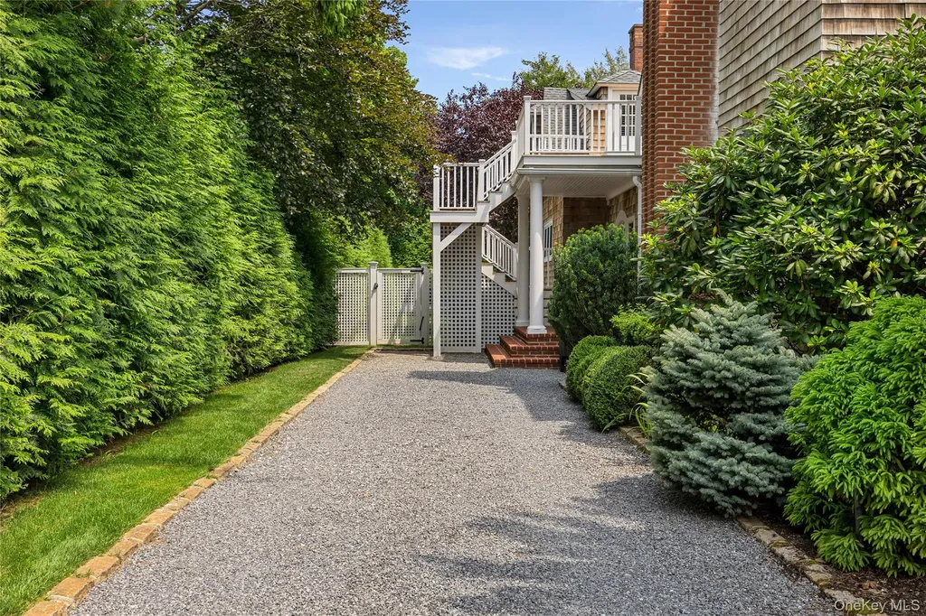 92 Beach Lane Westhampton Beach NY 11978