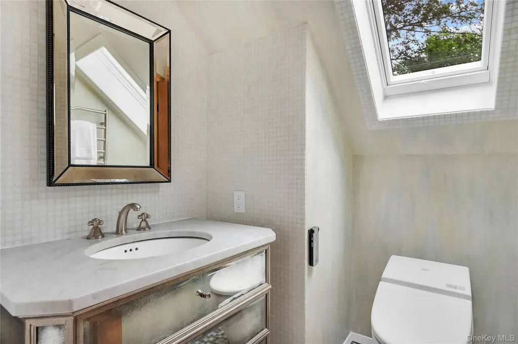 3 Harmony Drive Larchmont NY 10538