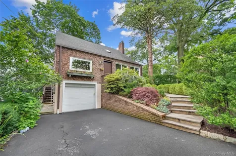 3 Harmony Drive Larchmont NY 10538