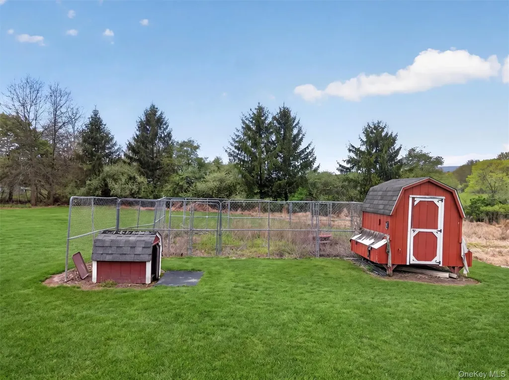 60 Long Lane Wallkill NY 12589