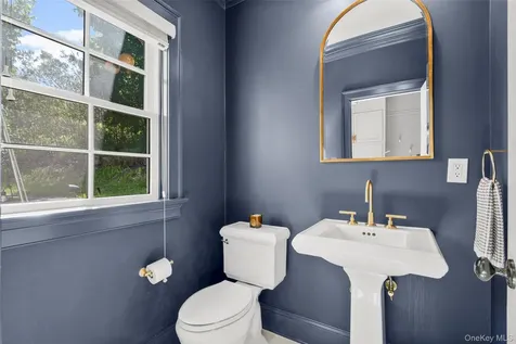 9 Daymon Terrace Larchmont NY 10538
