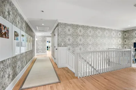 9 Daymon Terrace Larchmont NY 10538