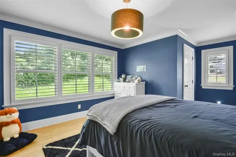 9 Daymon Terrace Larchmont NY 10538