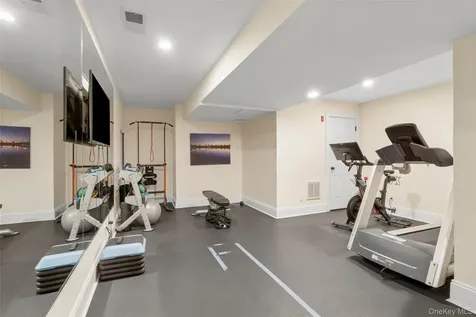 9 Daymon Terrace Larchmont NY 10538