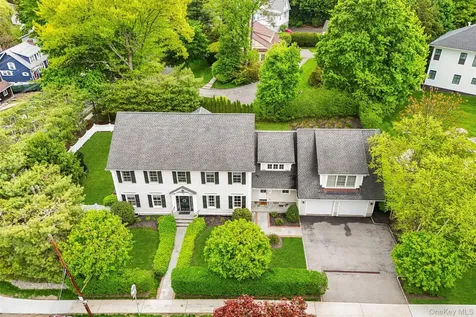 9 Daymon Terrace Larchmont NY 10538