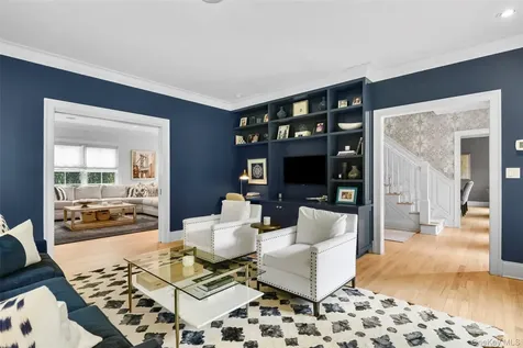 9 Daymon Terrace Larchmont NY 10538
