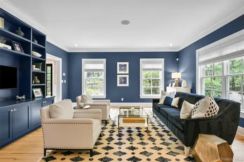 9 Daymon Terrace Larchmont NY 10538