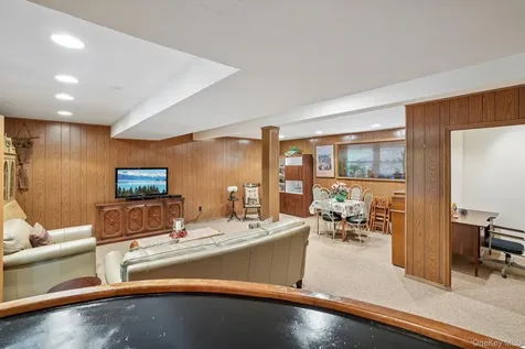 36 Chatham Road New Rochelle NY 10804