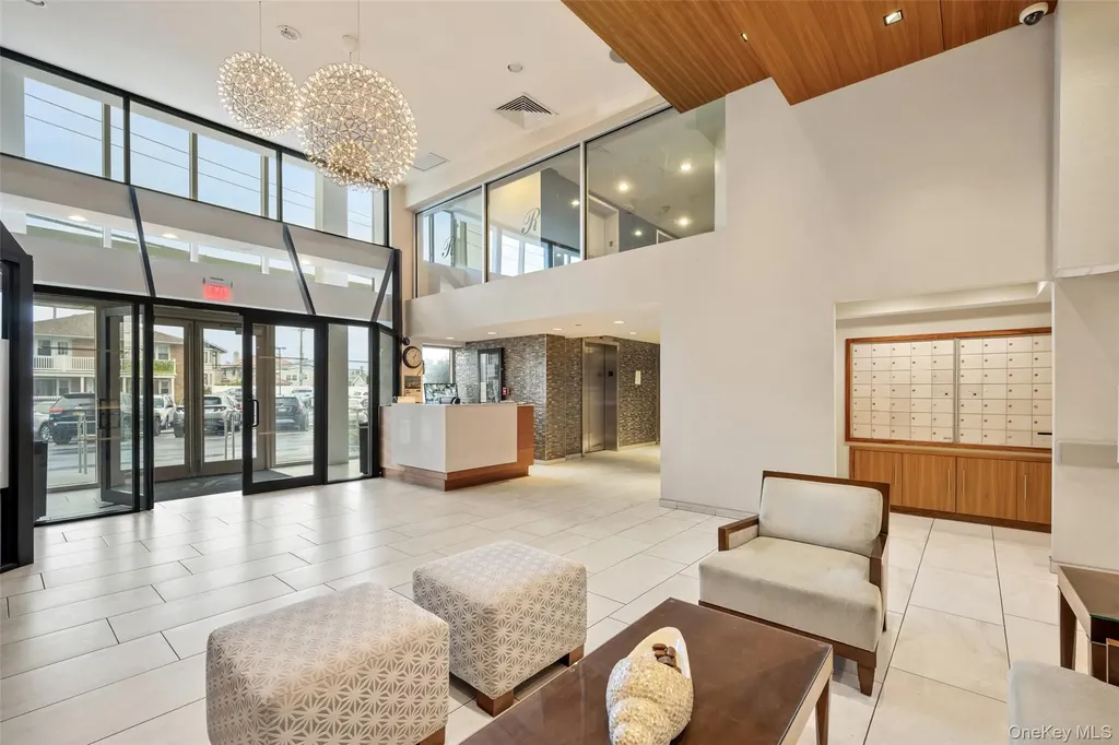 170 W Broadway Long Beach NY 11561
