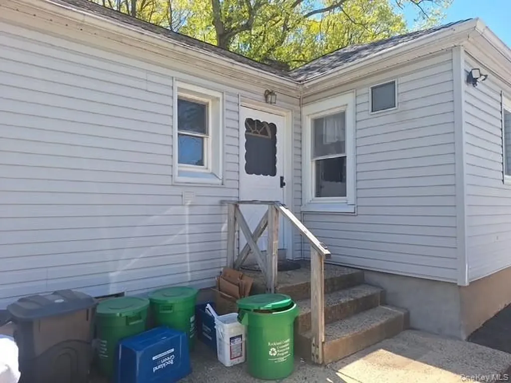 101 Gatto Lane Pearl River NY 10965