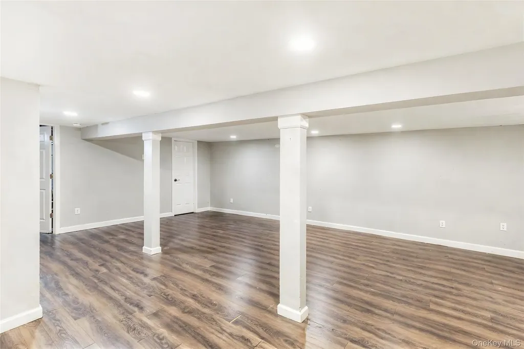 44 Maple Avenue Bellport NY 11713