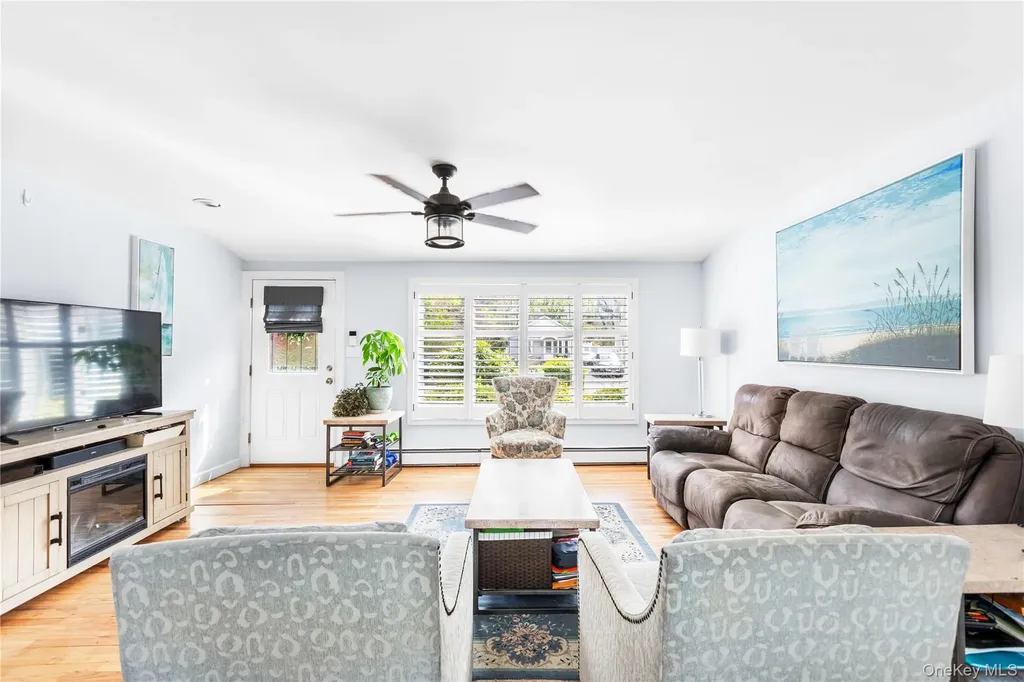 44 Maple Avenue Bellport NY 11713