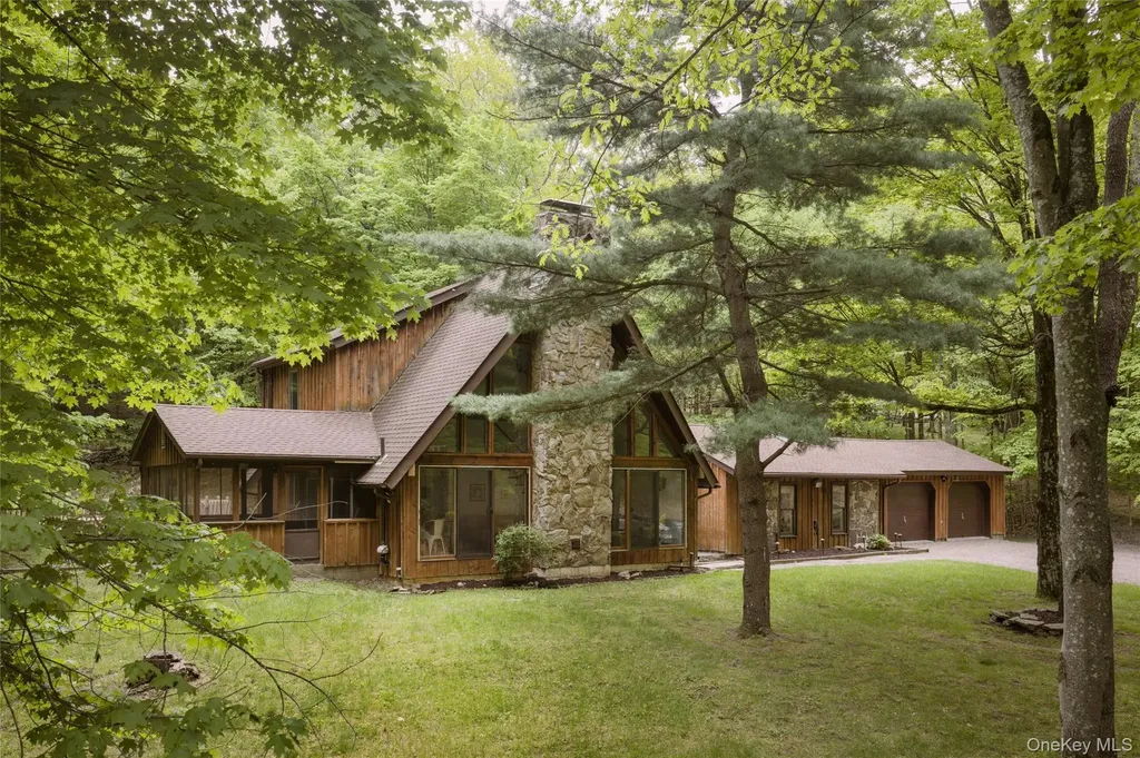 91 W Corbett Road Montgomery NY 12549