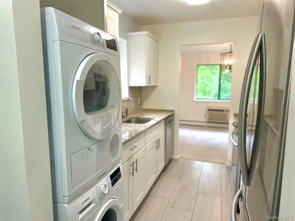3 Loudon Drive Fishkill NY 12524