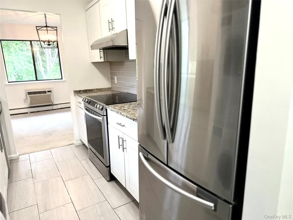 3 Loudon Drive Fishkill NY 12524