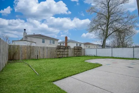 132 Forest Street Staten Island NY 10314