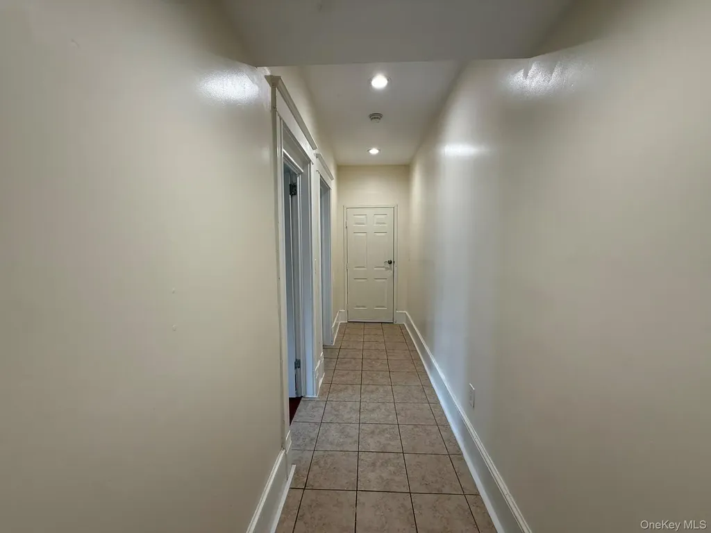 8 Fox Terrace Poughkeepsie NY 12603