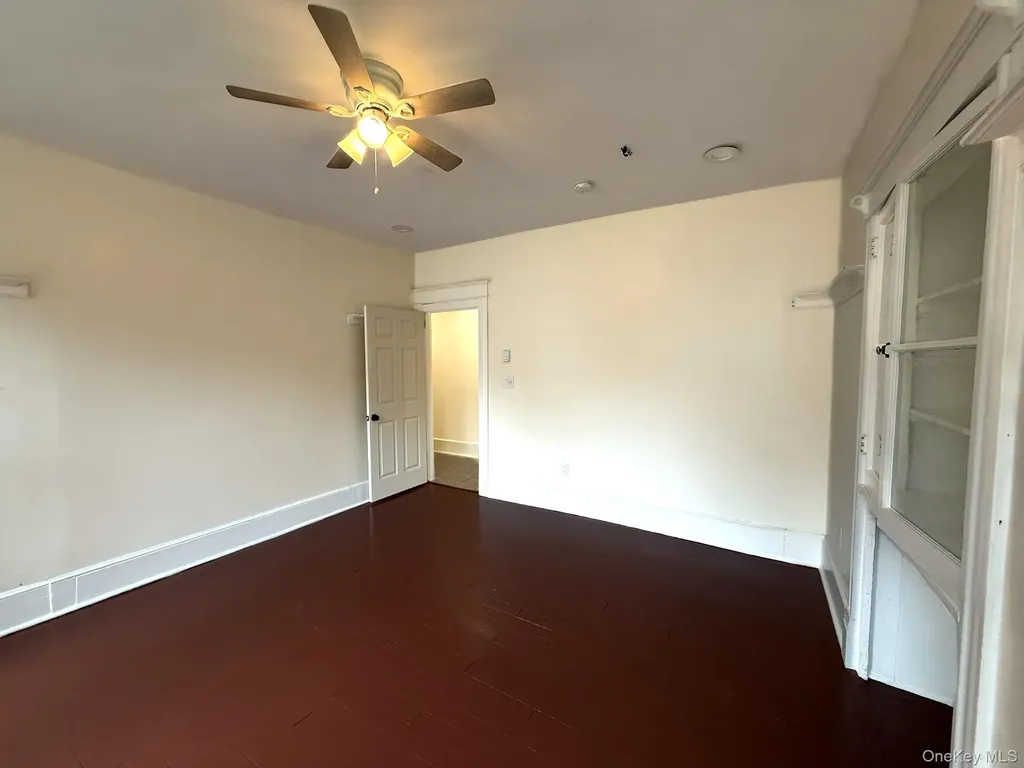 8 Fox Terrace Poughkeepsie NY 12603