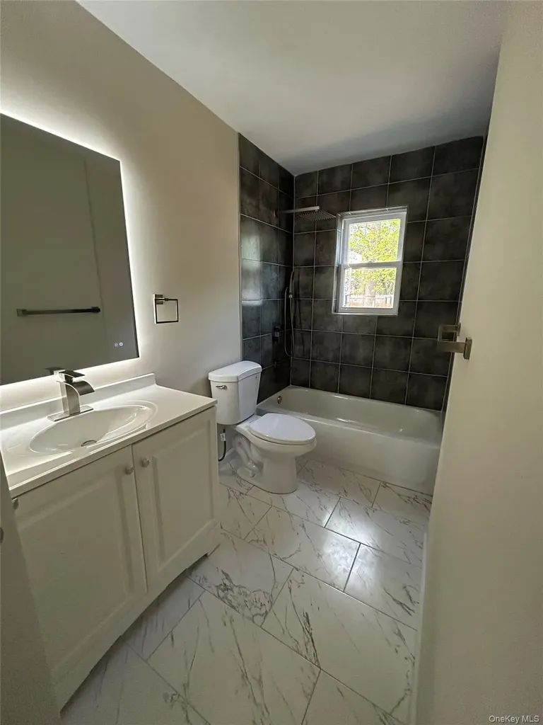 34 Michael Avenue Bellport NY 11713