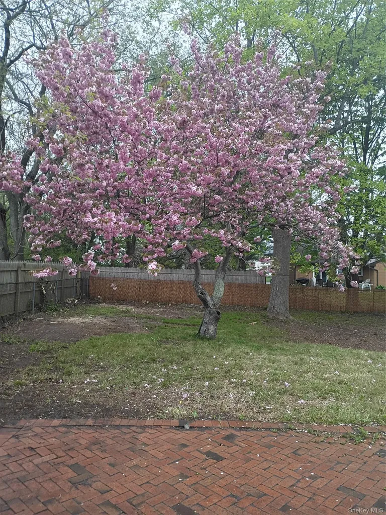 34 Michael Avenue Bellport NY 11713