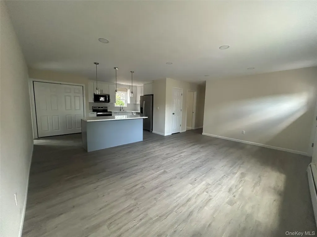 34 Michael Avenue Bellport NY 11713