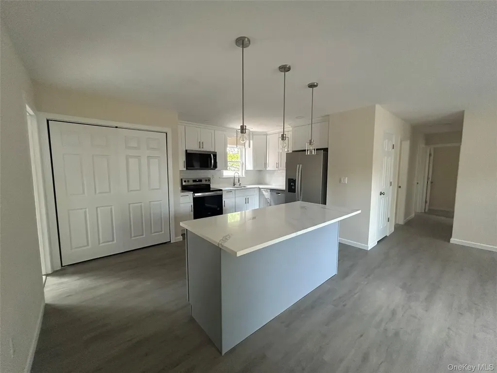 34 Michael Avenue Bellport NY 11713
