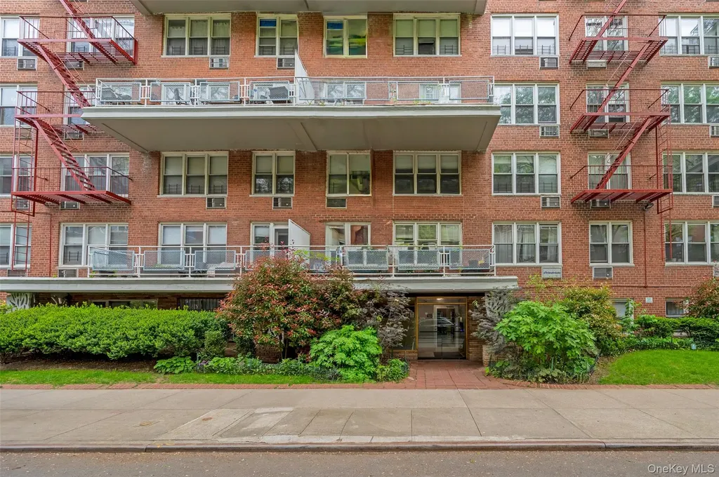 415 Argyle Road Brooklyn NY 11218