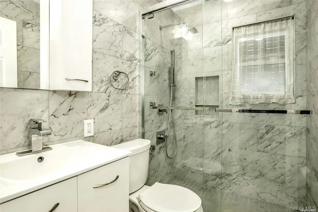 865 Grand Boulevard Westbury NY 11590