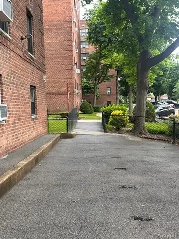 2 Fisher Drive Mount Vernon NY 10552