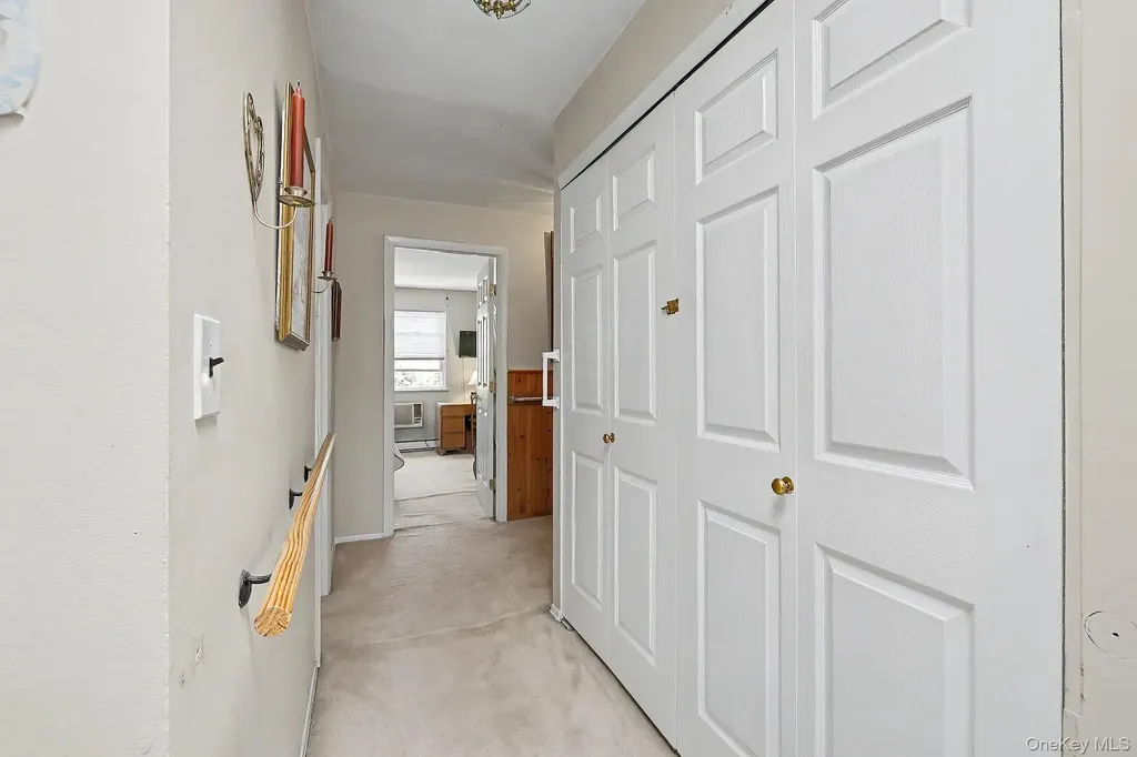 158 Rolling Way Peekskill NY 10566