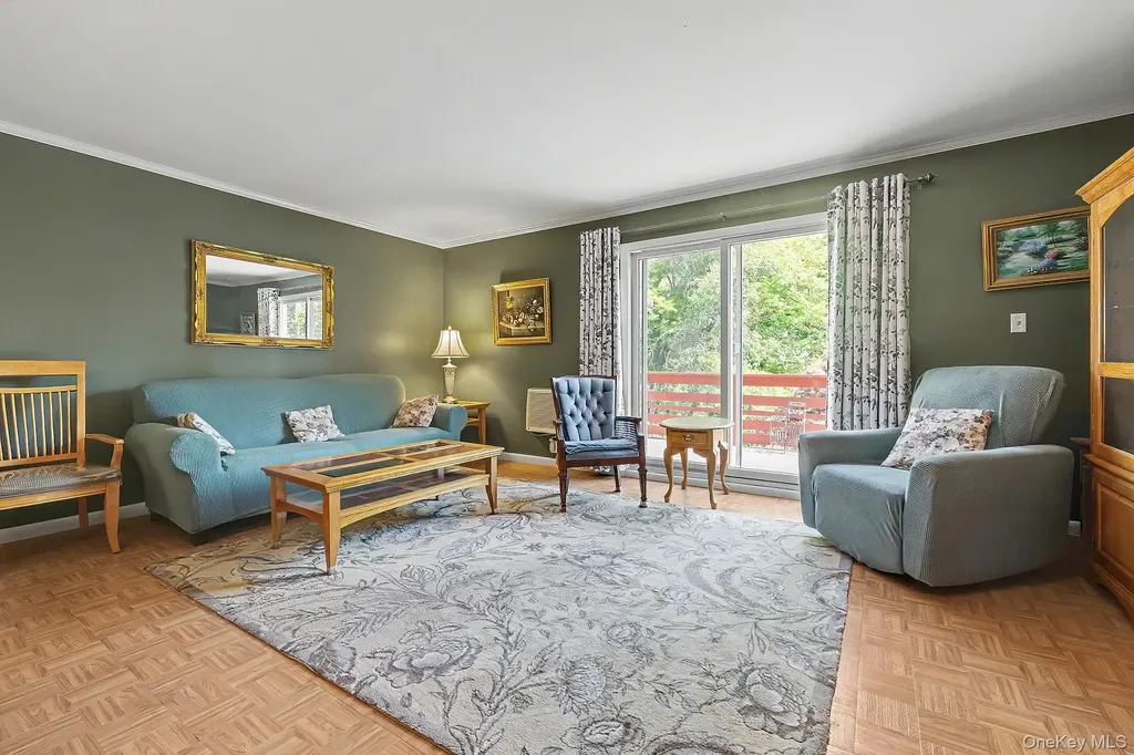 158 Rolling Way Peekskill NY 10566