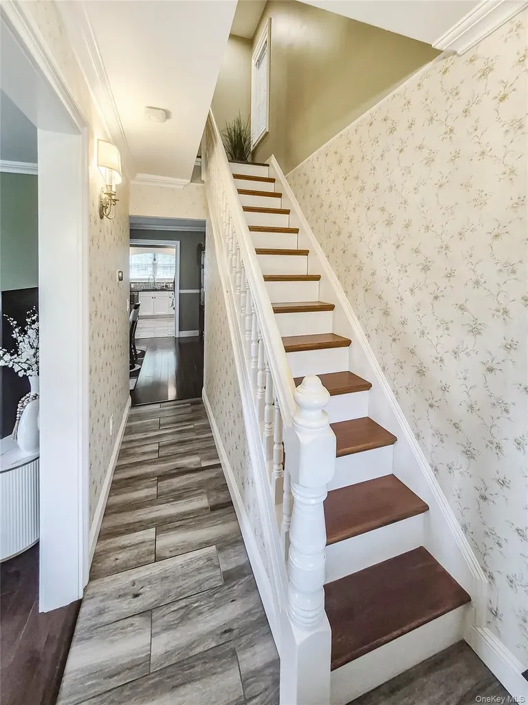 163 N Hamilton Street Poughkeepsie NY 12601