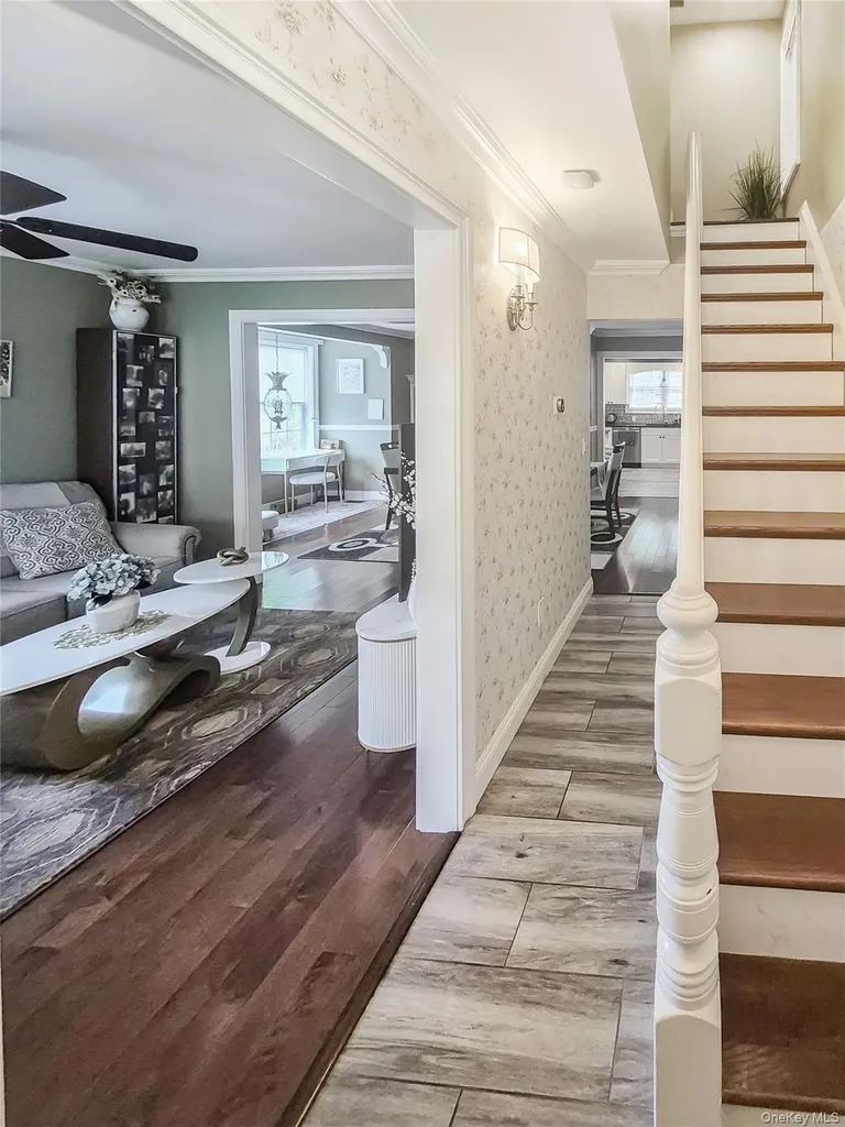 163 N Hamilton Street Poughkeepsie NY 12601