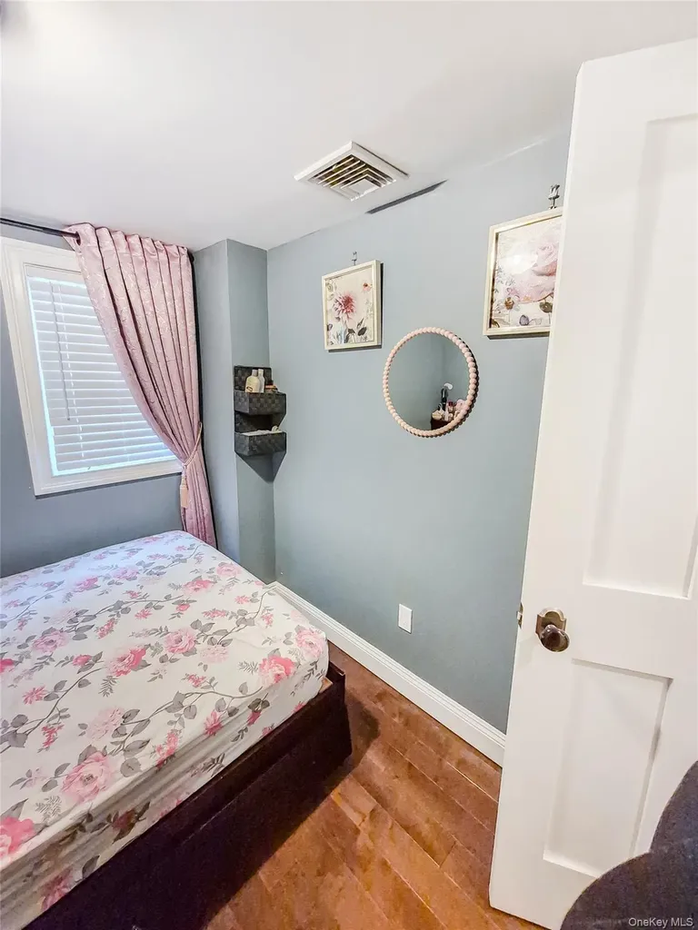 163 N Hamilton Street Poughkeepsie NY 12601
