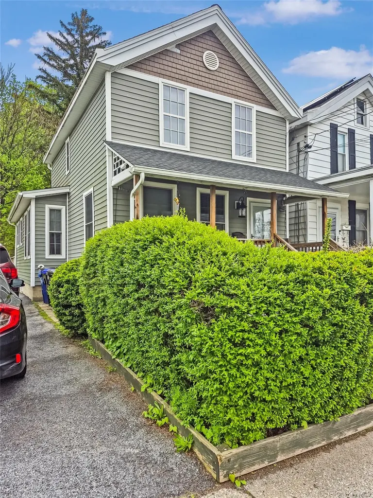 163 N Hamilton Street Poughkeepsie NY 12601