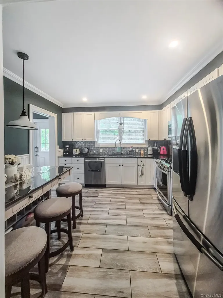 163 N Hamilton Street Poughkeepsie NY 12601