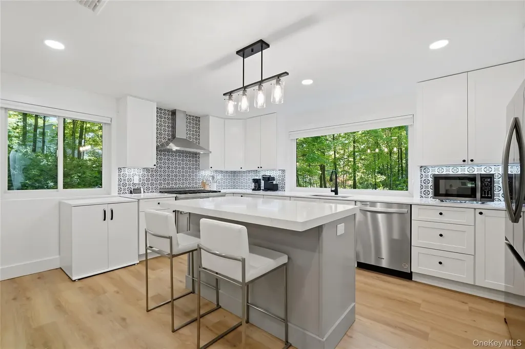 61 Cliffside Lane Mount Kisco NY 10549