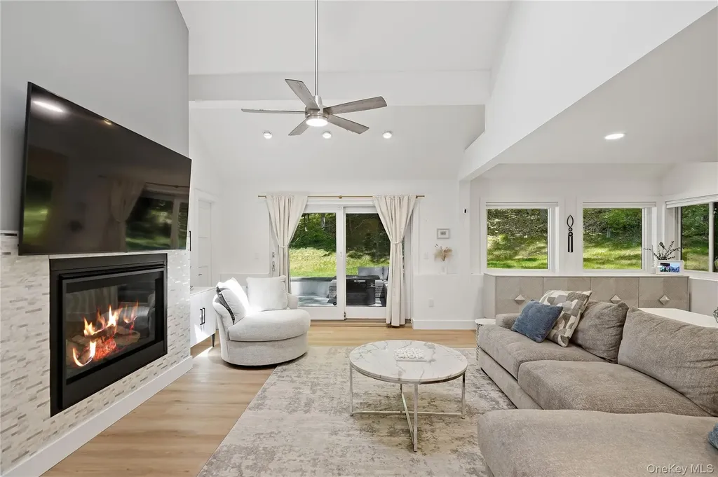 61 Cliffside Lane Mount Kisco NY 10549