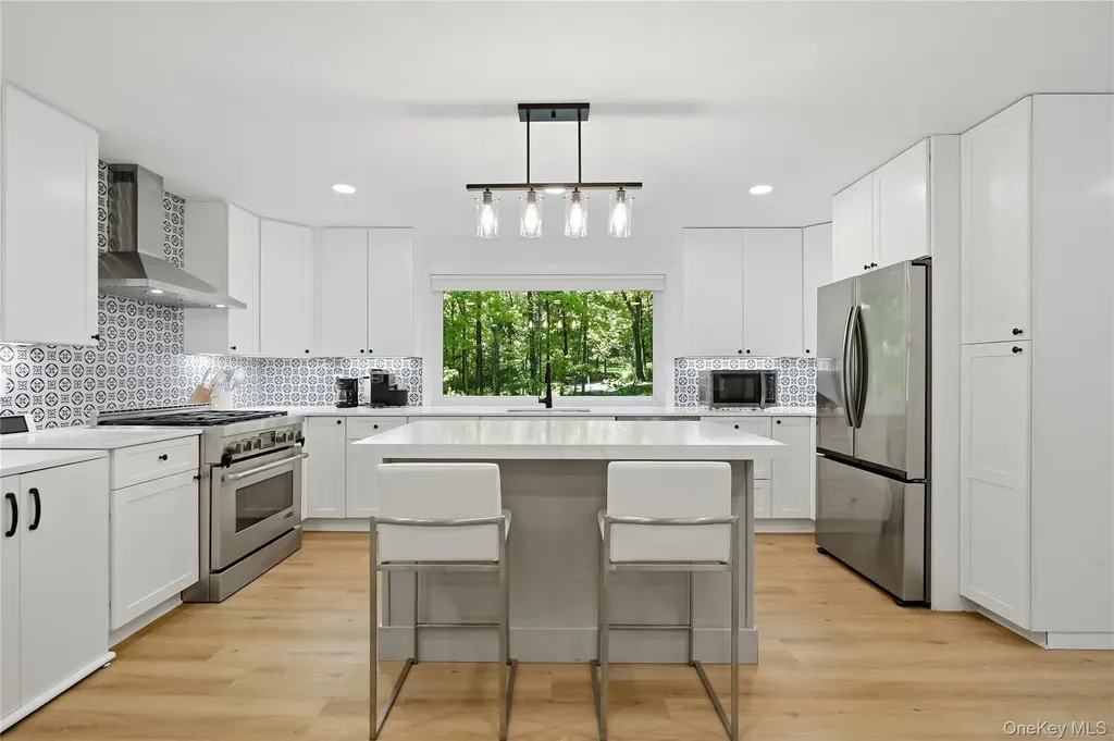 61 Cliffside Lane Mount Kisco NY 10549