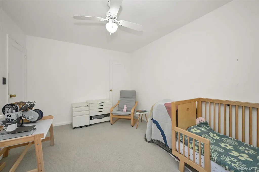 4 East Mill Drive Great Neck NY 11021